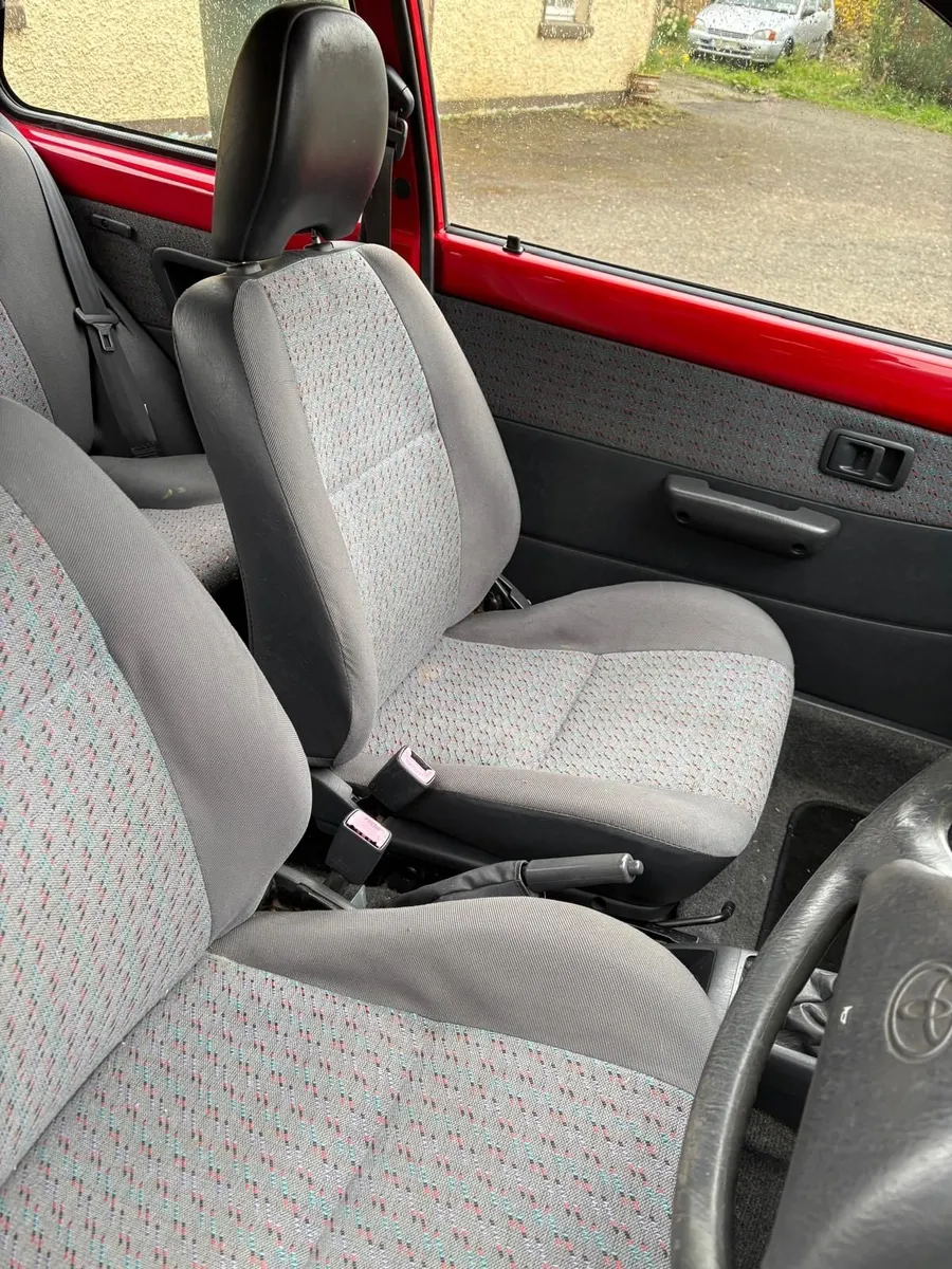 Toyota Starlet 1995 - Image 3