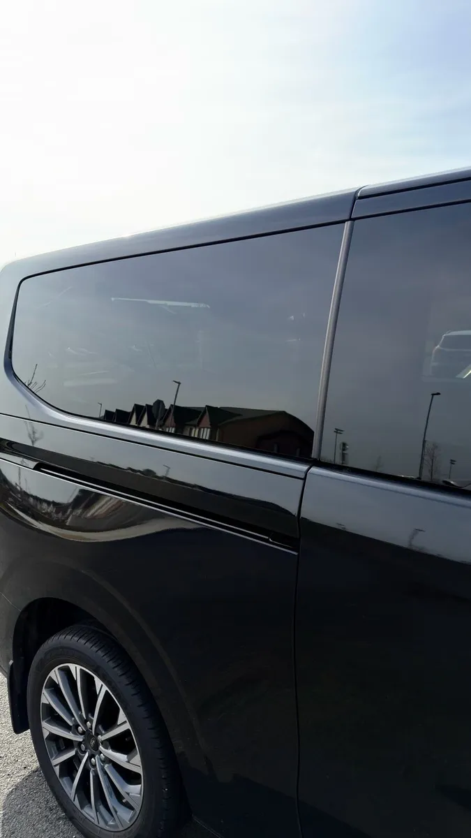 Van glass ford e tourneo 2025 LWB - Image 2