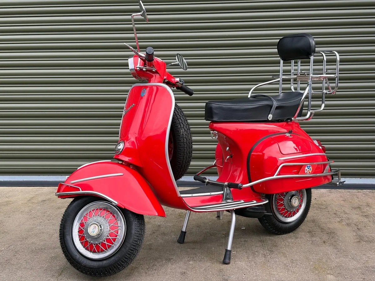 VESPA SPRINT 125 - Image 2