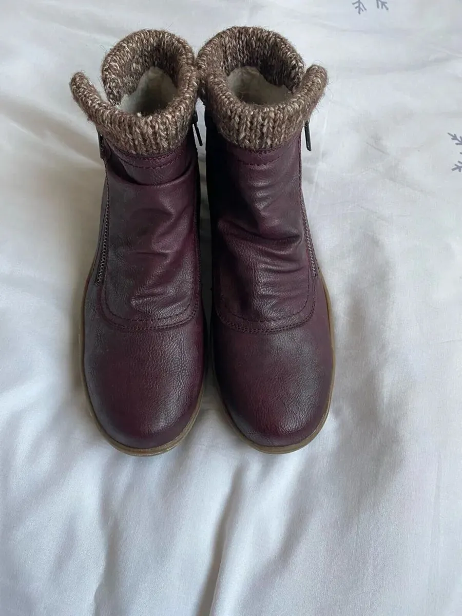 BRAND NEW Pavers Ankle Boots, Size 40, Burgundy - Image 2