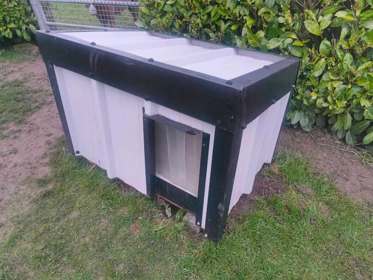 Dog Box Kennel - Image 1