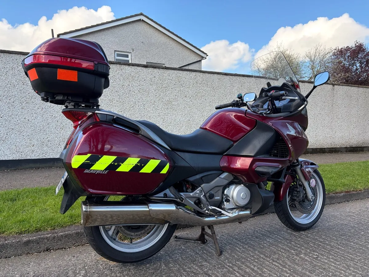 HONDA DEAUVILLE 700 *1 OWNER BIKE* - Image 3