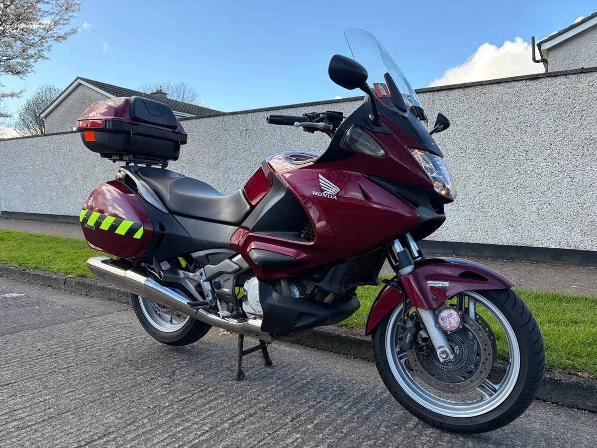 HONDA DEAUVILLE 700 *1 OWNER BIKE* - Image 1