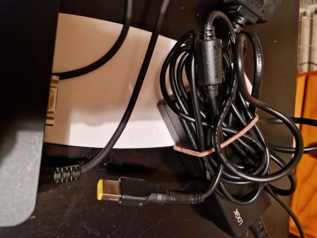 Lenovo Thinkpad OneLink+ DOCK, New Condition - Image 3