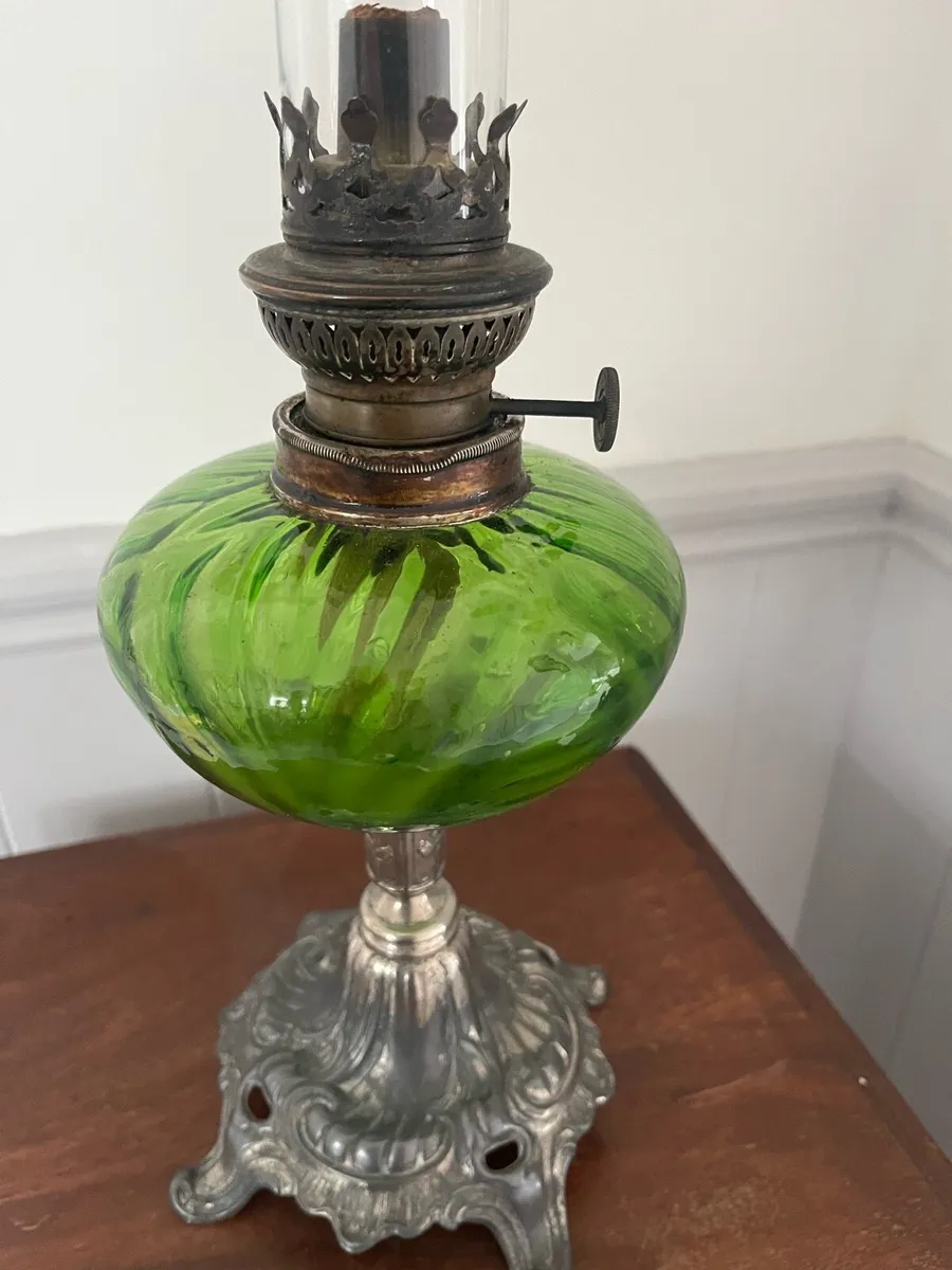Vintage Oil Lamp - Image 2
