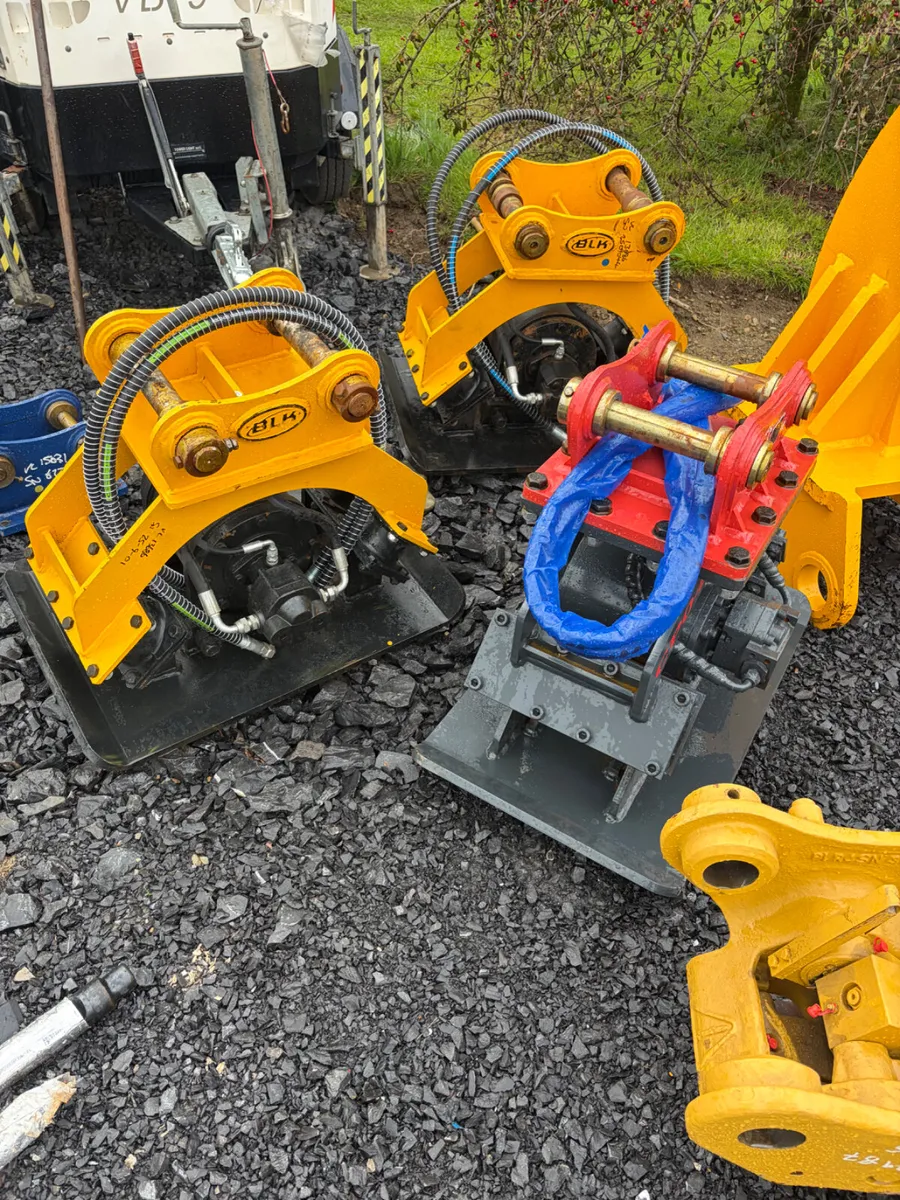 Unused Hydraulic compactors suit 4-9t digger - Image 1