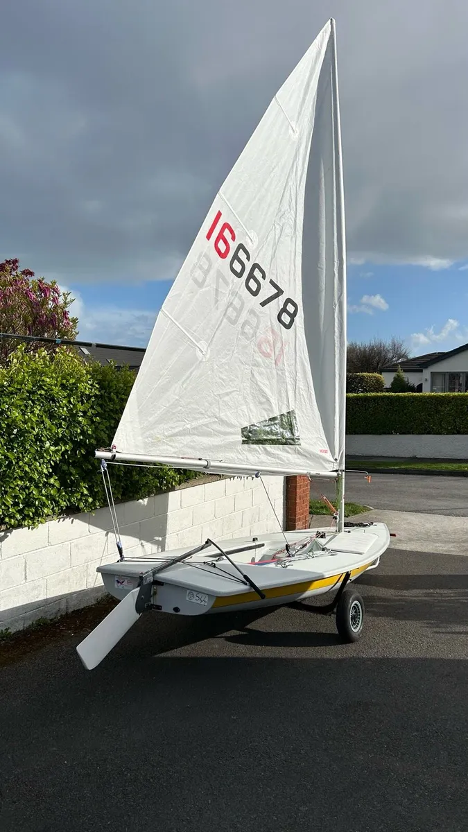 Laser Sailing Dinghy - Image 2