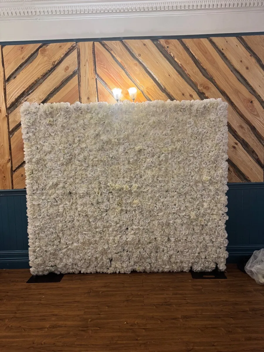 Flower wall for sale - Image 4