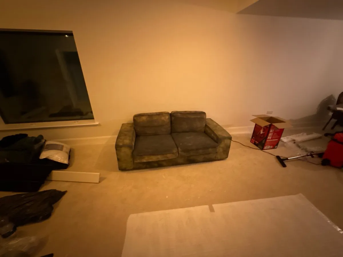 Free Couch Free to take away - Image 2