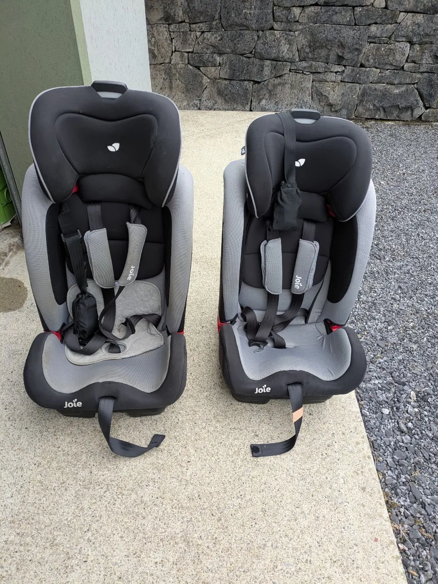 Childs Car Seat (2) - Image 4