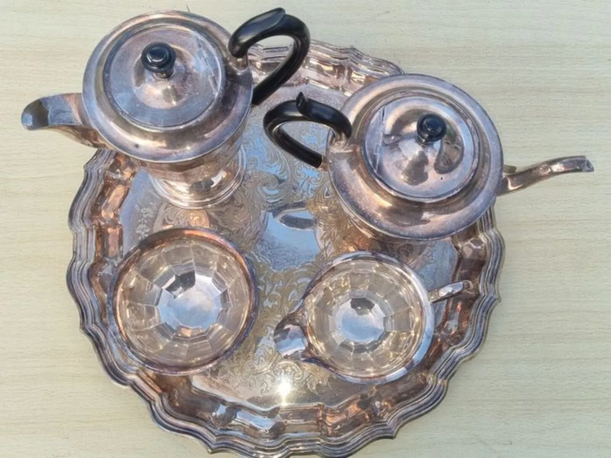 Viners of Sheffield Alpha Plate tea set - Image 2