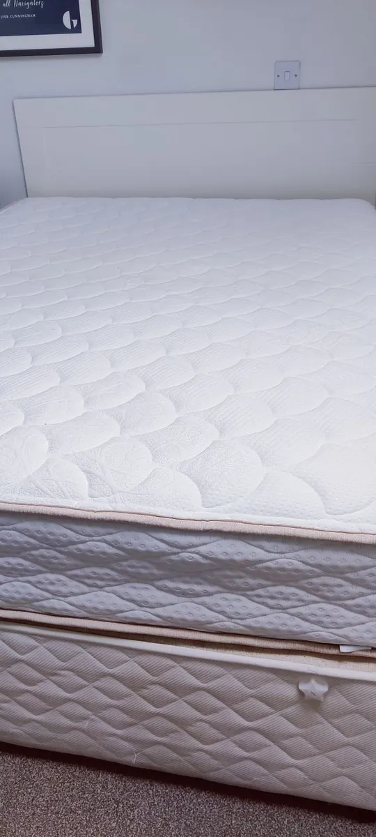 Double and single mattresses - Image 1