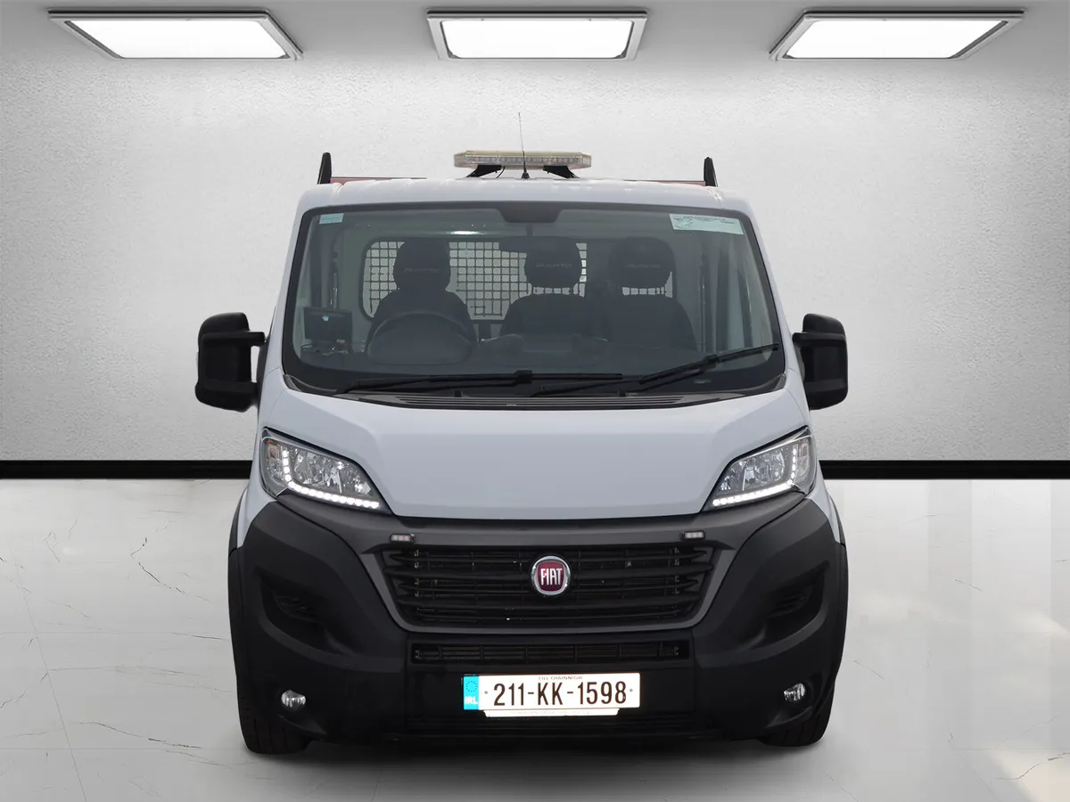 3 WAY TIPPER-LOW KMS-PRICE EXCLS VAT - Image 2