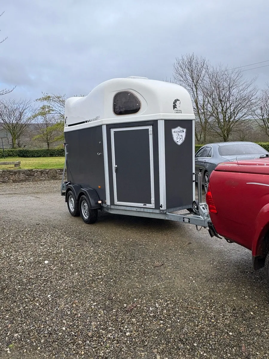 Cheval liberte horse box - Image 1