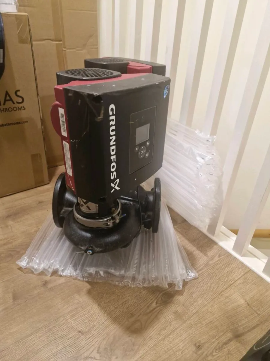 Water pump - Image 1