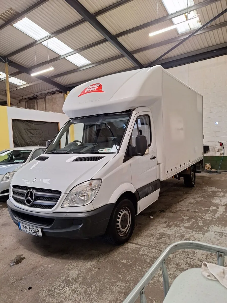 2011 Mercedes-benz Sprinter 313 CDI - Image 3