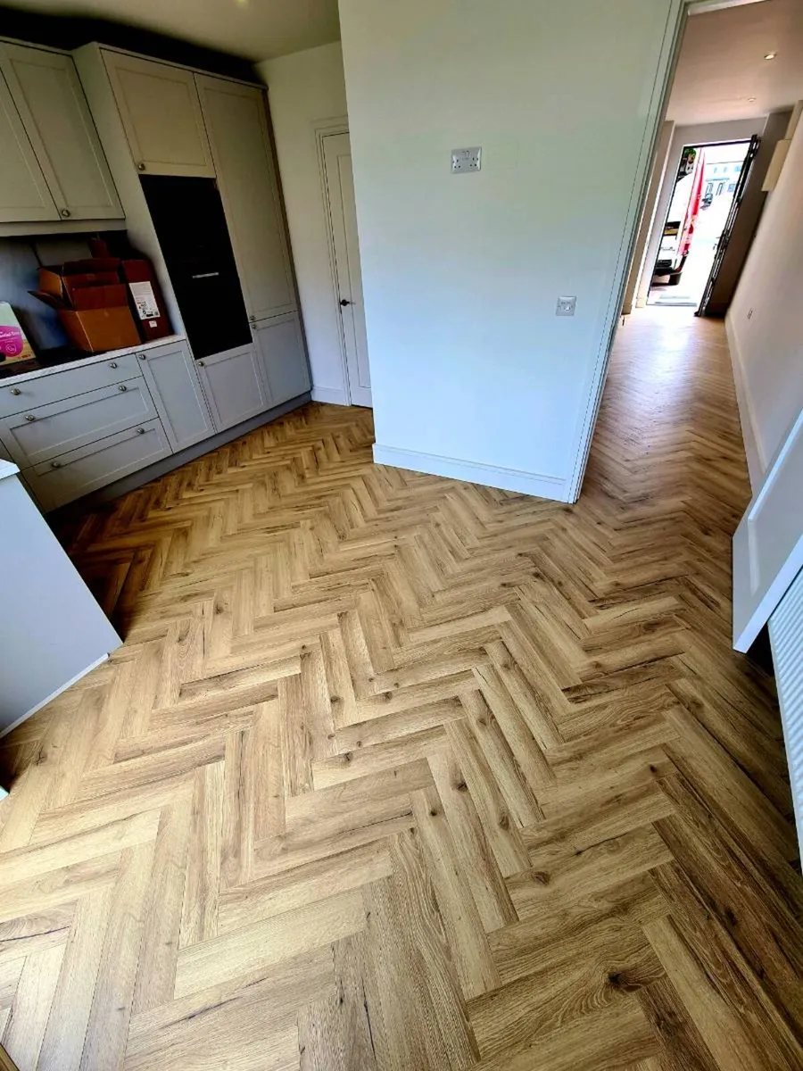 Timber floor fitter - Image 3