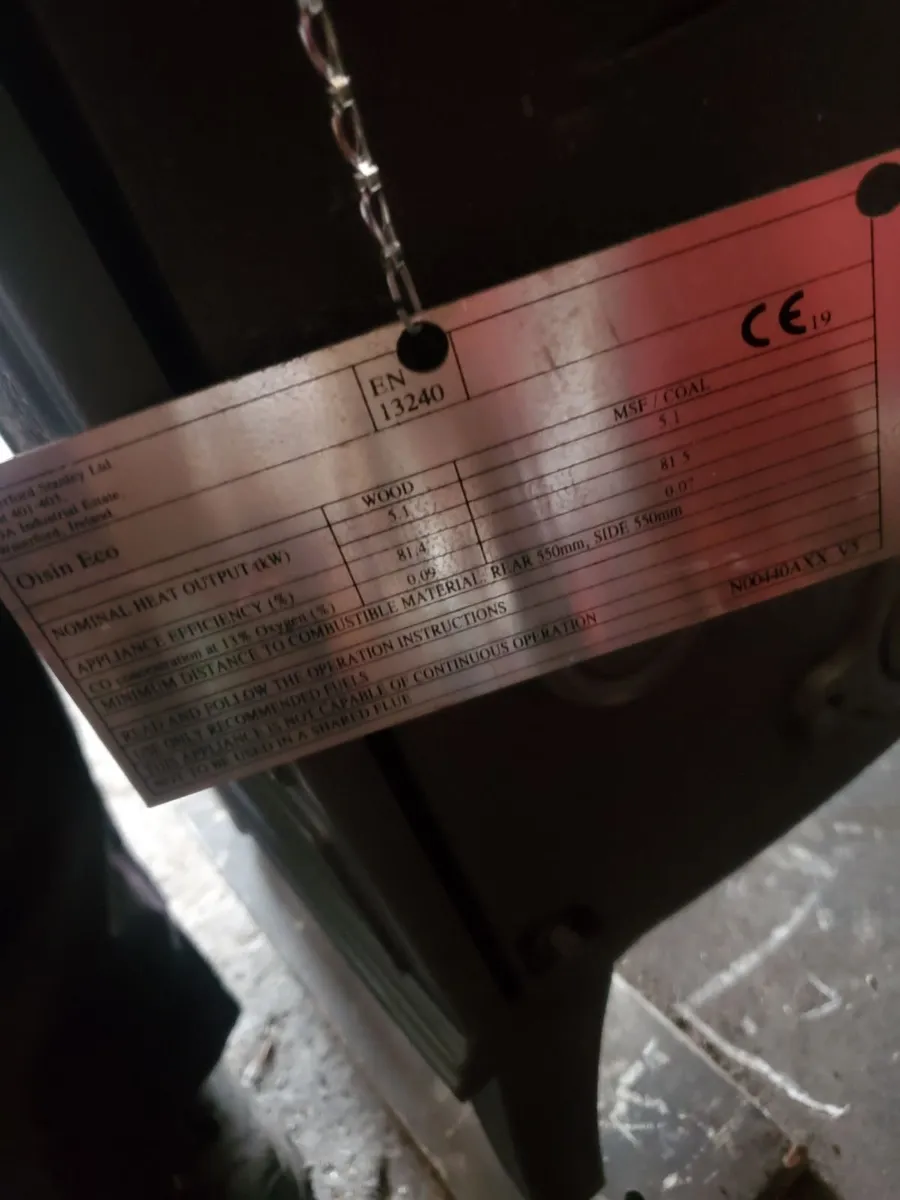 New model Stanley Oisin 5kw solid fuel eco stove - Image 4