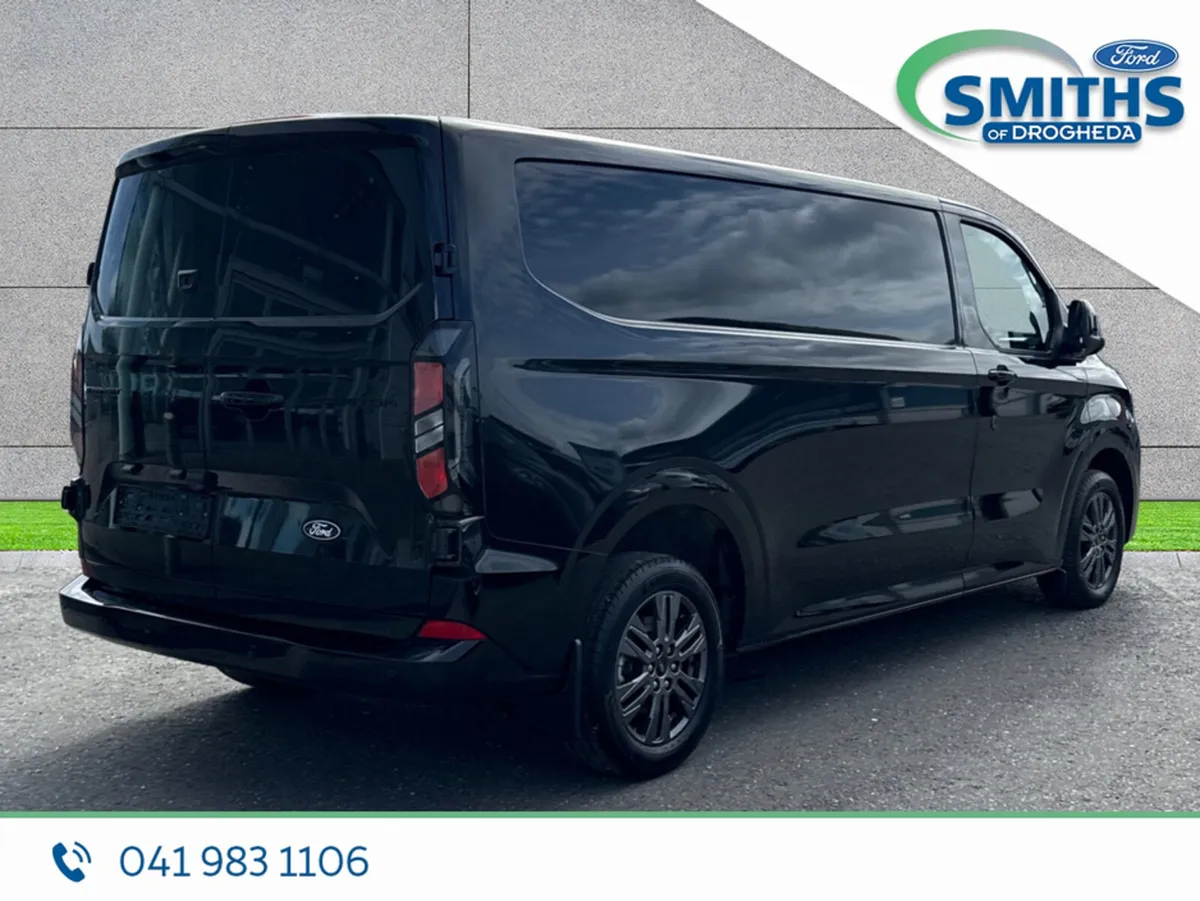 Ford Transit Custom LIMITED 2.0 170PS *AUTO* (2 SE - Image 2