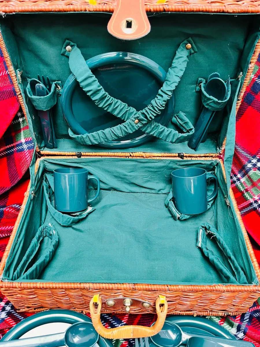 Picnic basket - Image 3