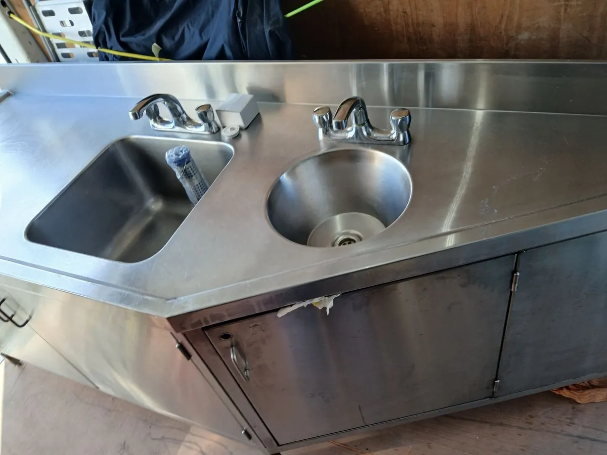 Staneless steel cabbinet double sink - Image 4