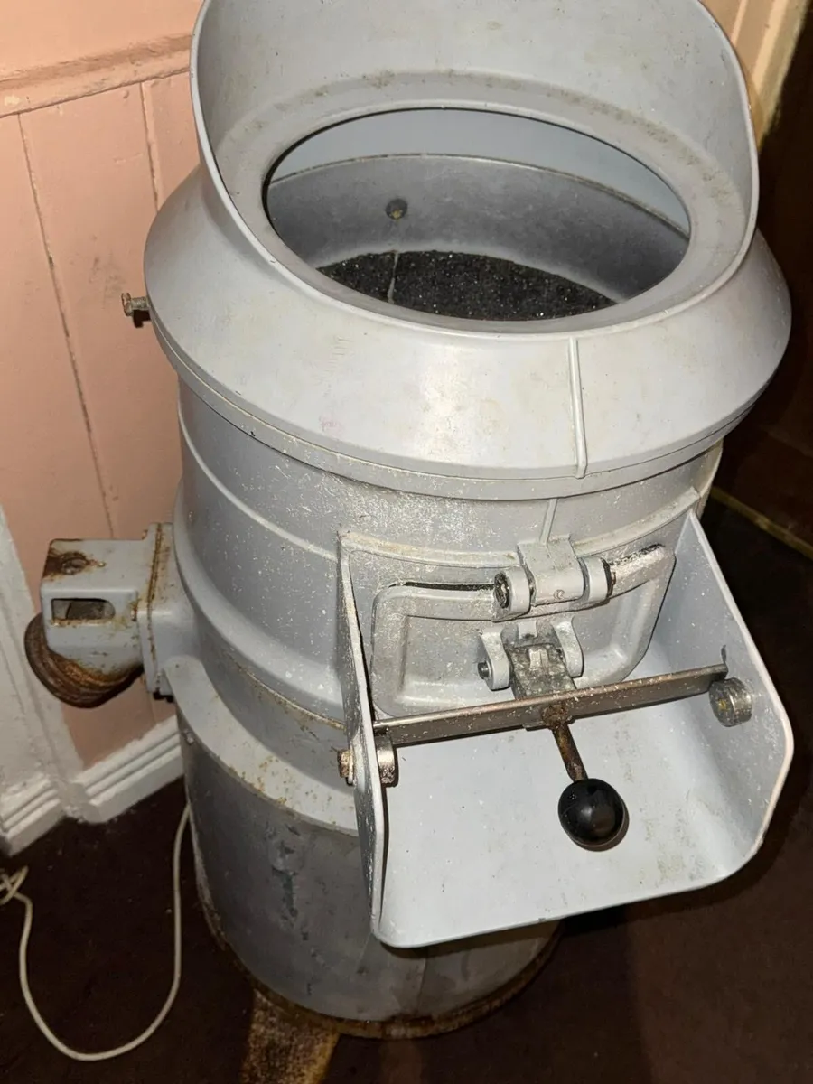 Potato peeler - Image 2