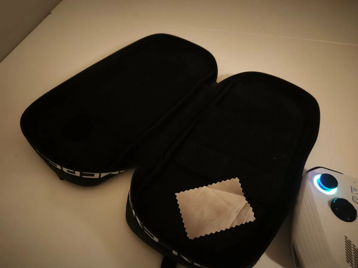 Game console Asus Rog Ally x1 - Image 4