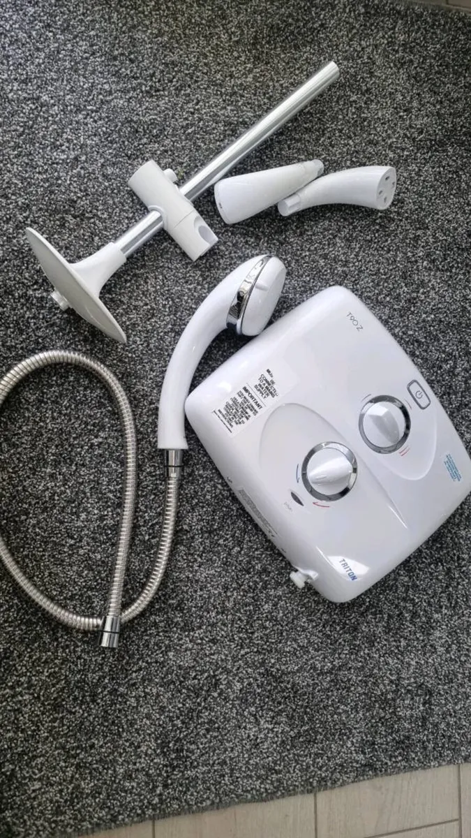 Triton T90z Electric Shower - Image 2