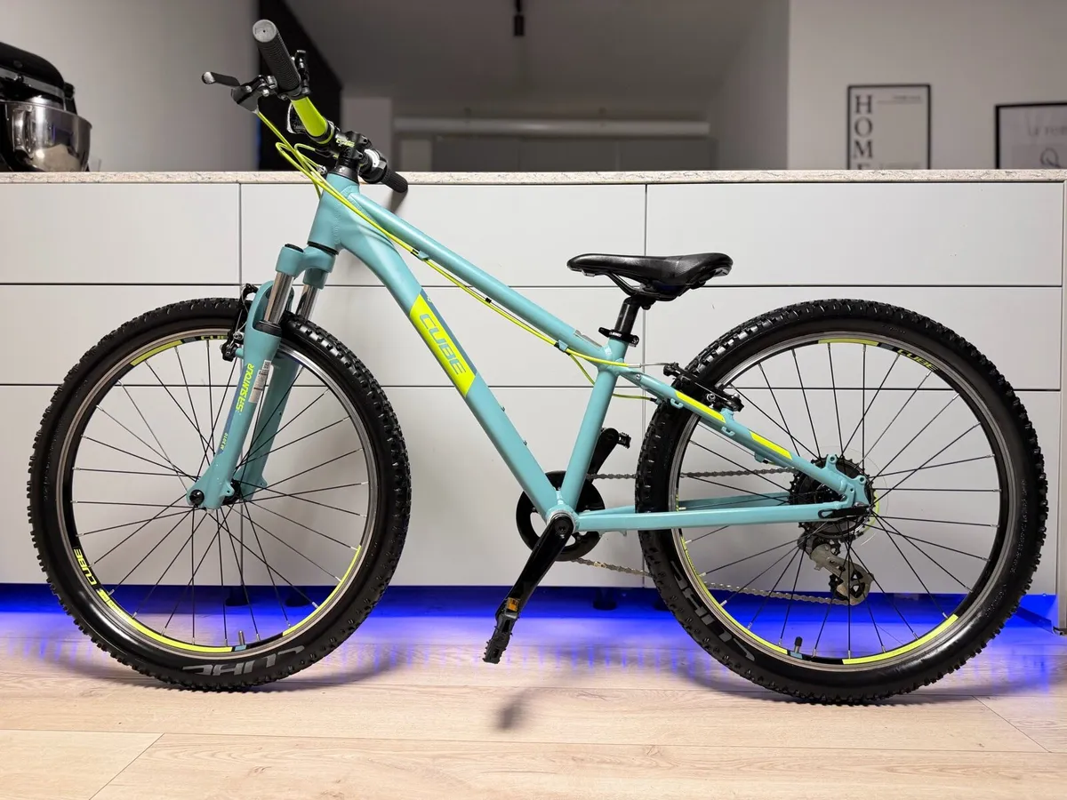CUBE Race 240 Junior Bike 24 inch - Image 2