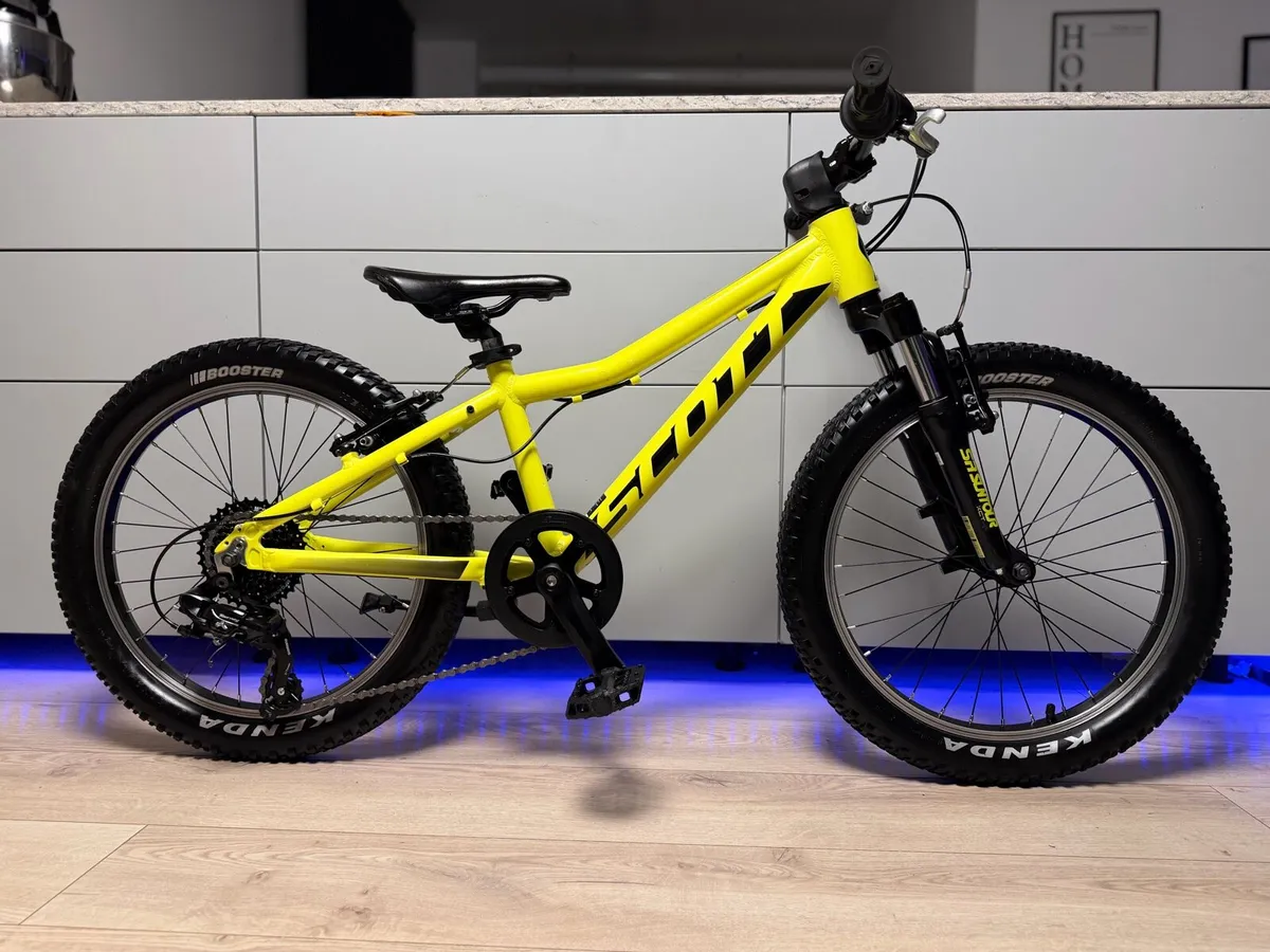 SCOTT Scale Kids Bike 20 inch - Image 1