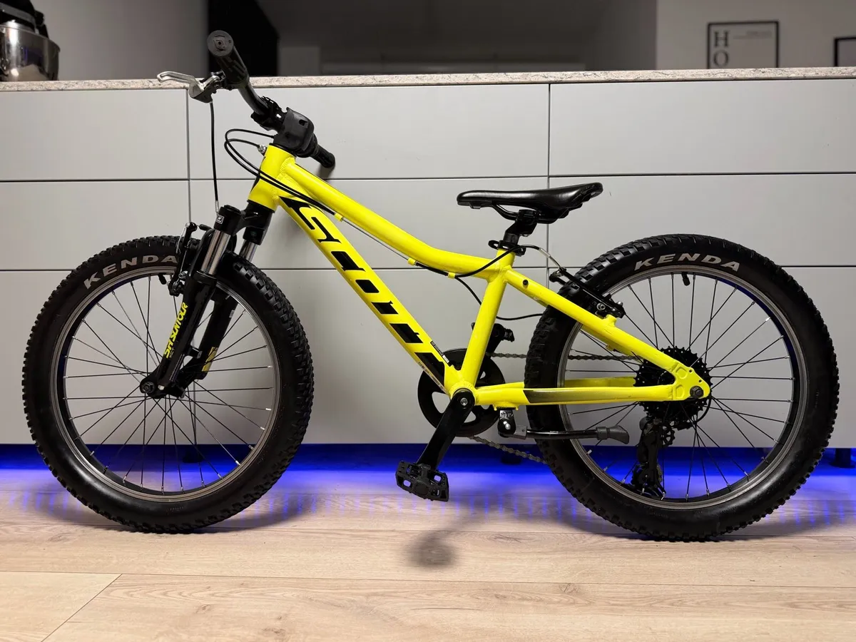 SCOTT Scale Kids Bike 20 inch - Image 2