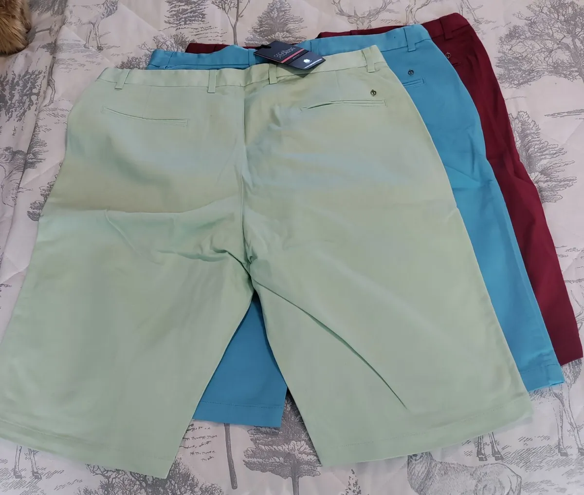 Oscar Jacobson Chino shorts 36w New - Image 2