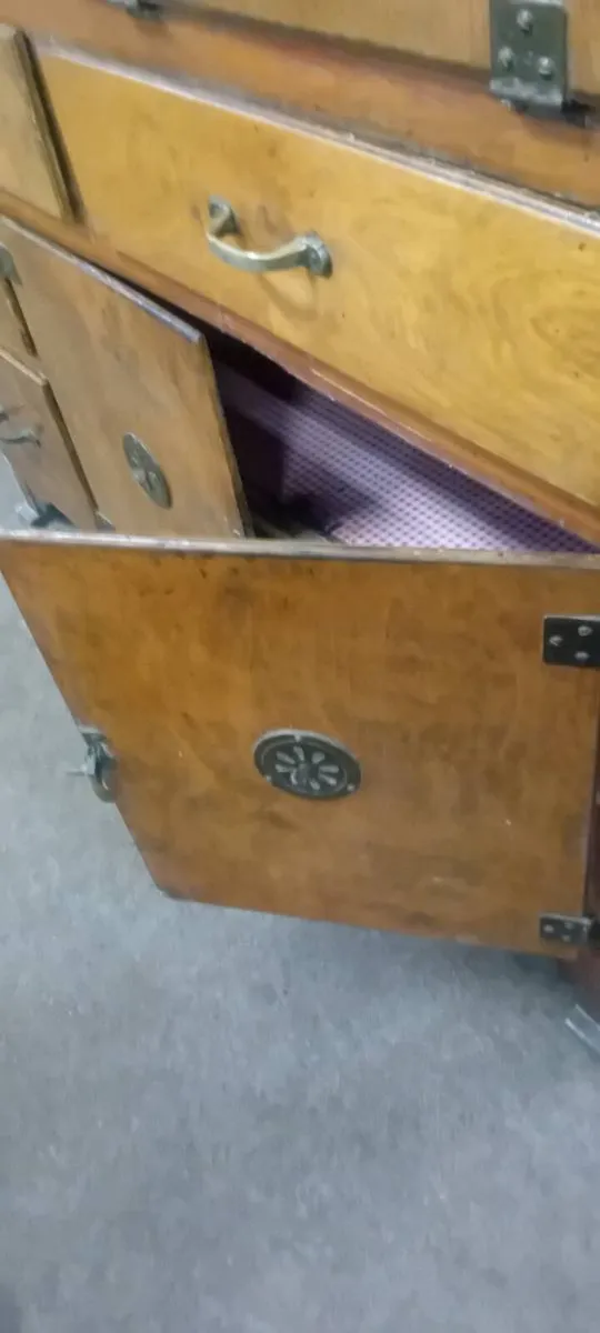 Large Vkntage Hygena Fitted Kitchen Cupboard - Image 4