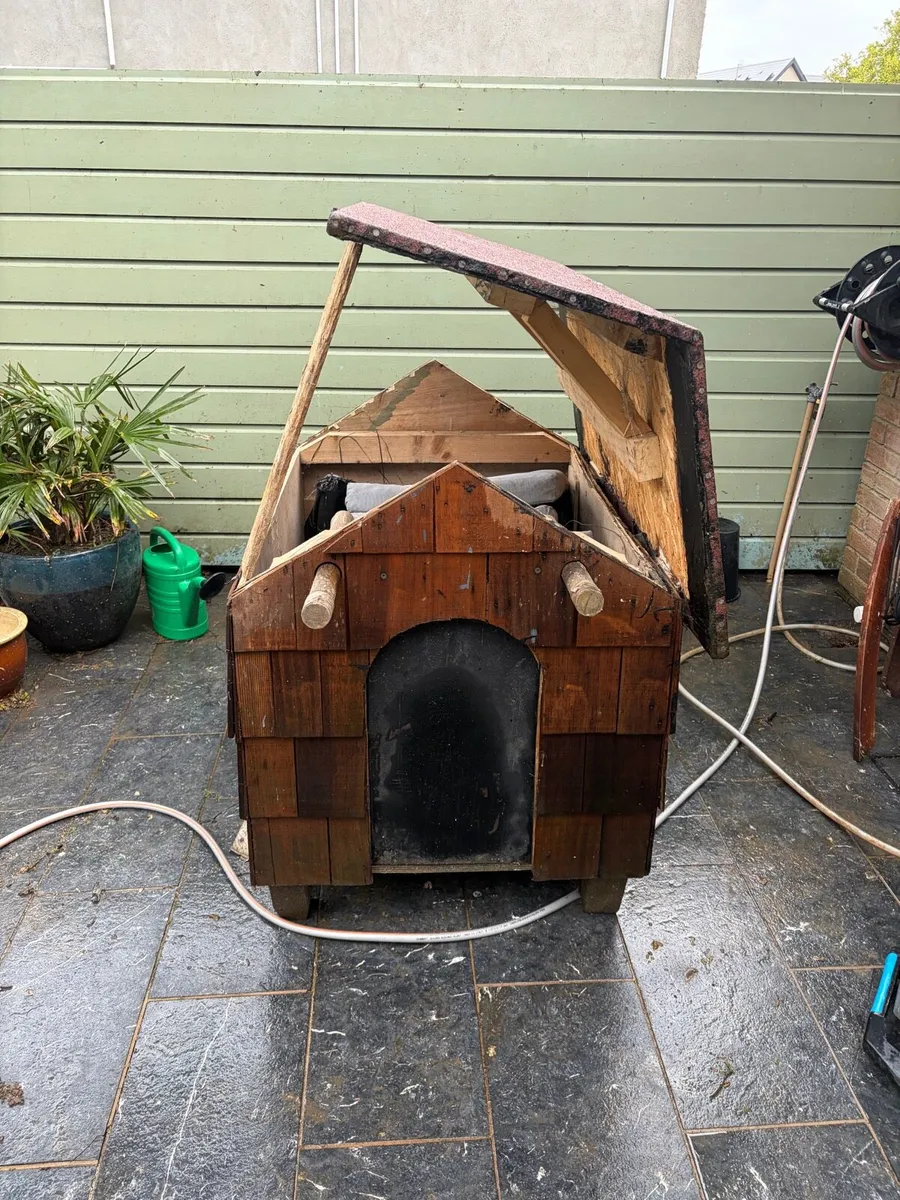 Dog house/ storage box - Image 2