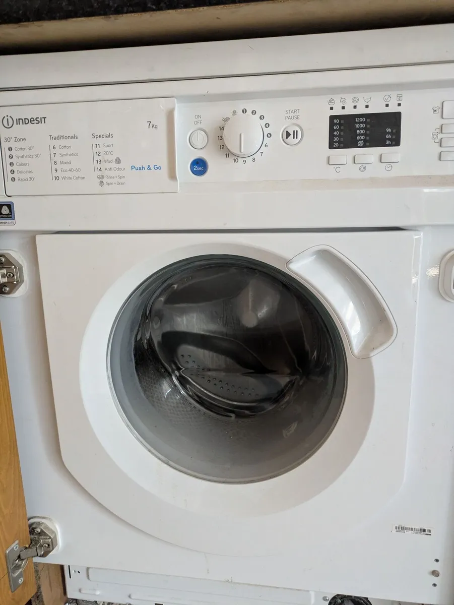 Indesit Inergrated Washing Machine