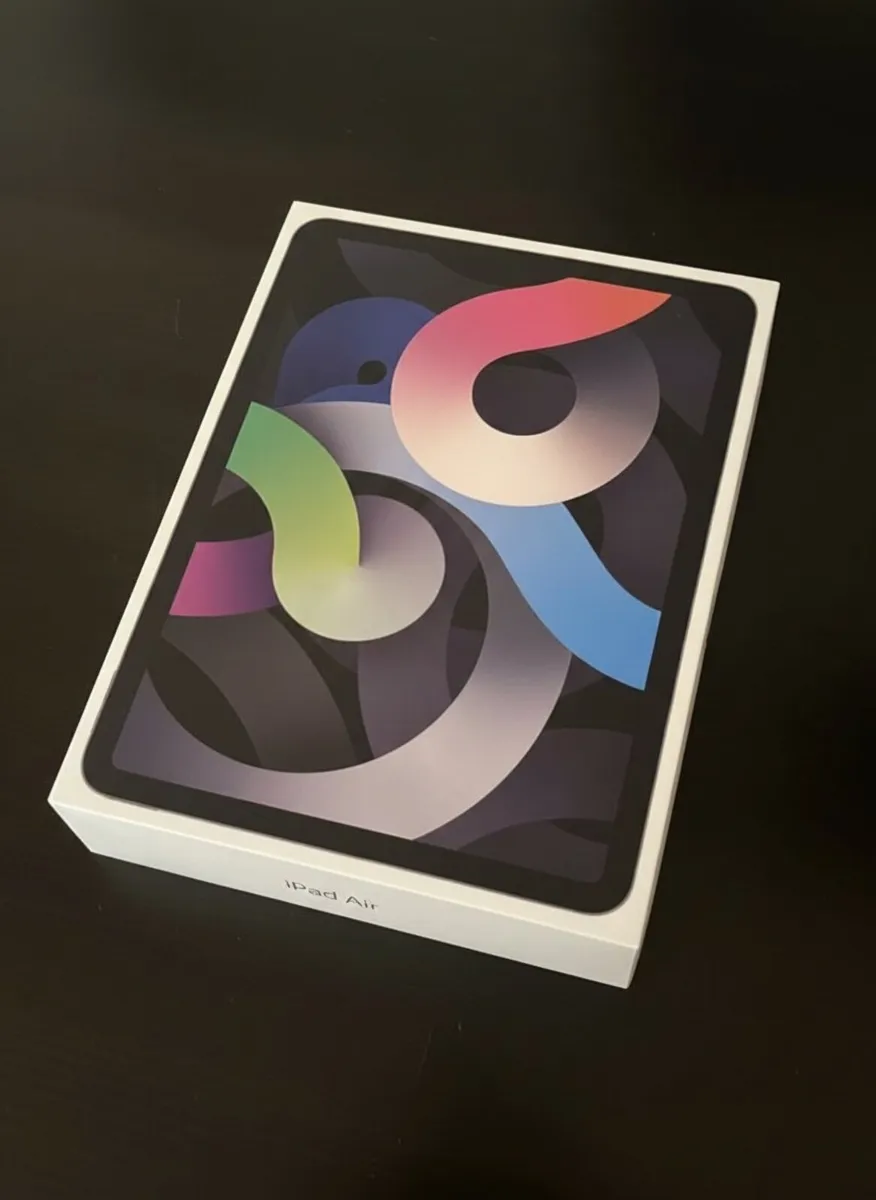 iPad Air - Image 1