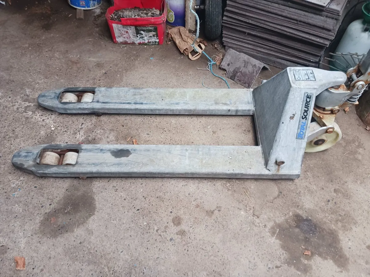 Pallet truck - Image 3