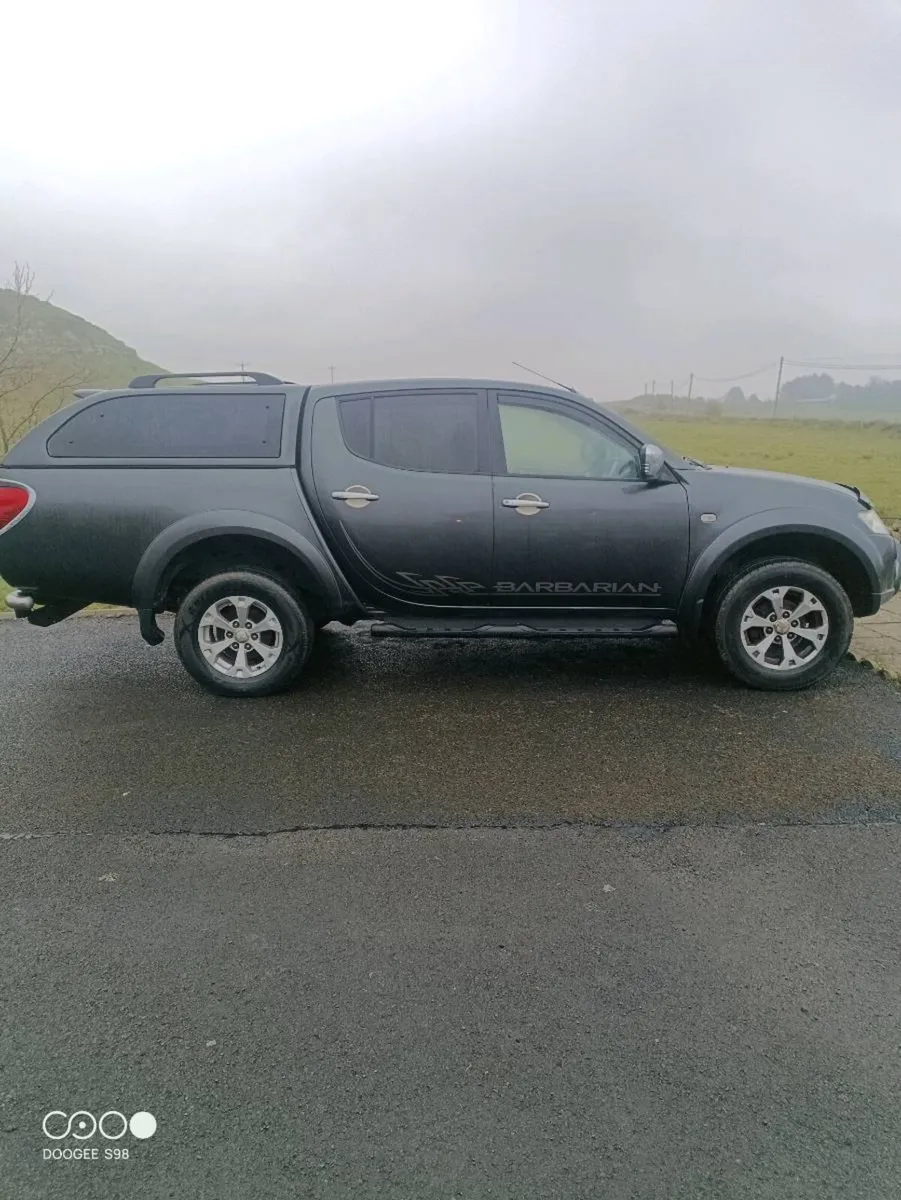 Mitsubishi L200 - Image 1