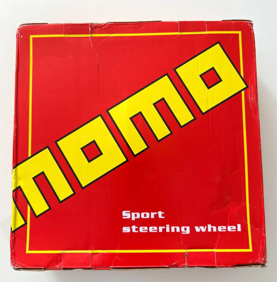 Momo sterering wheel new - Image 1