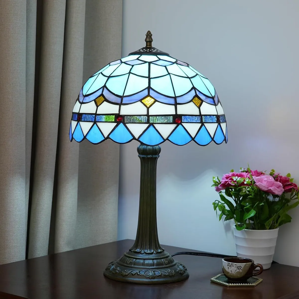 Tiffany Table Lamp Stained Glass Mediterranean - Image 3