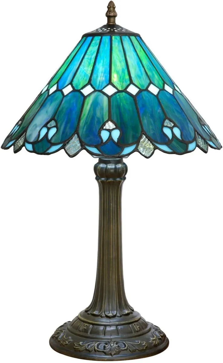 Tiffany Lamp Stained Glass 12x12x18 Inches - Image 1
