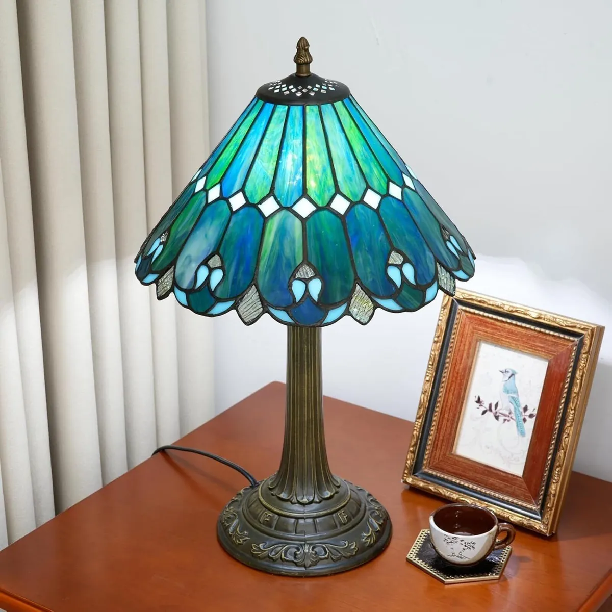 Tiffany Lamp Stained Glass 12x12x18 Inches - Image 3