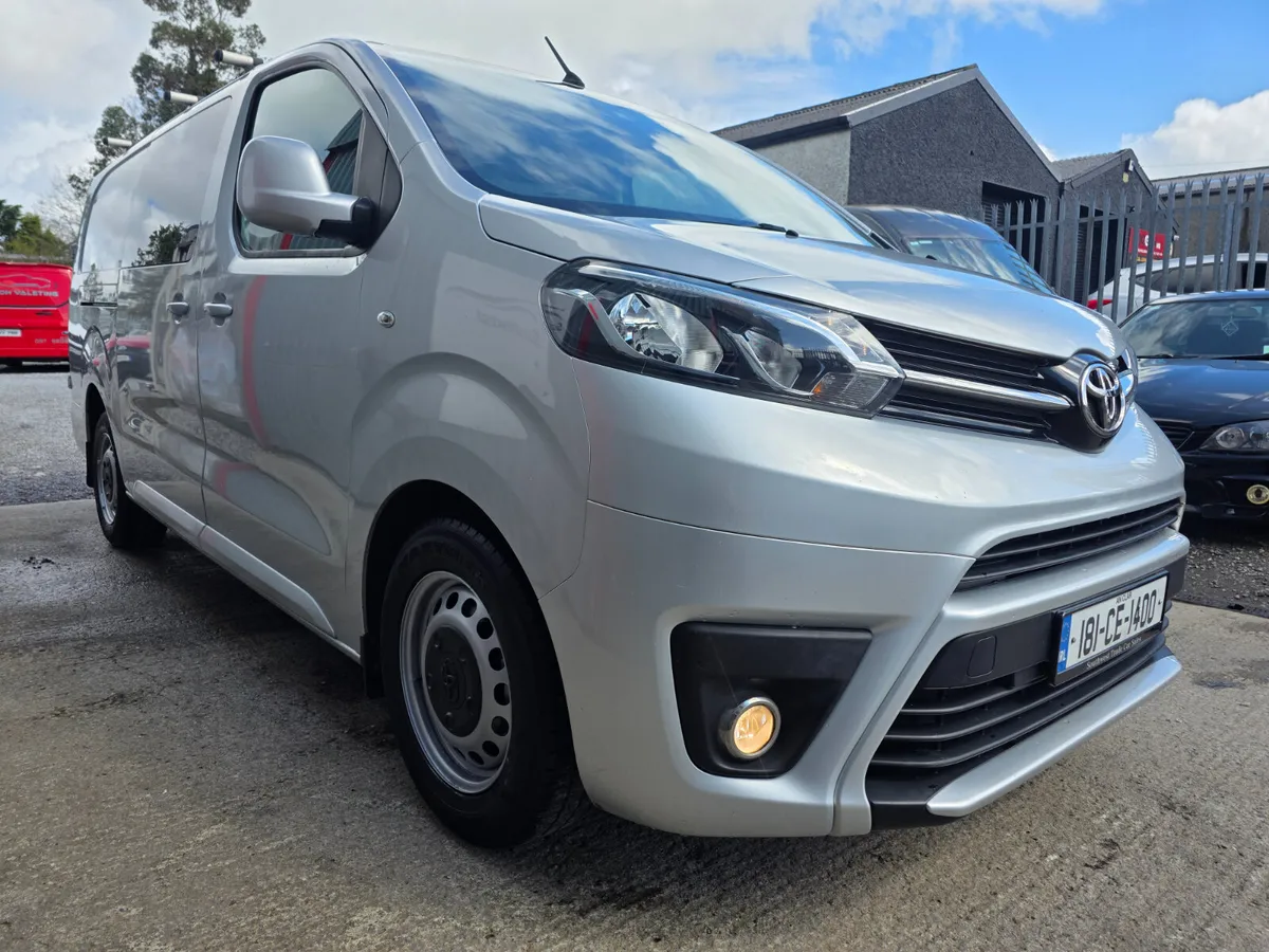 2018 Toyota Proace Crew Cab *DOE 04-27 TAX 04-26* - Image 3