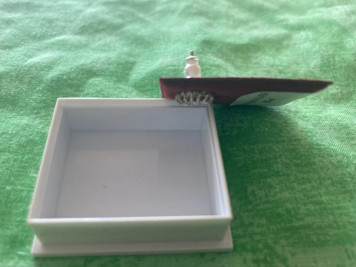 BNWT - Never worn Vintage Sterling Silver Earrings - Image 2