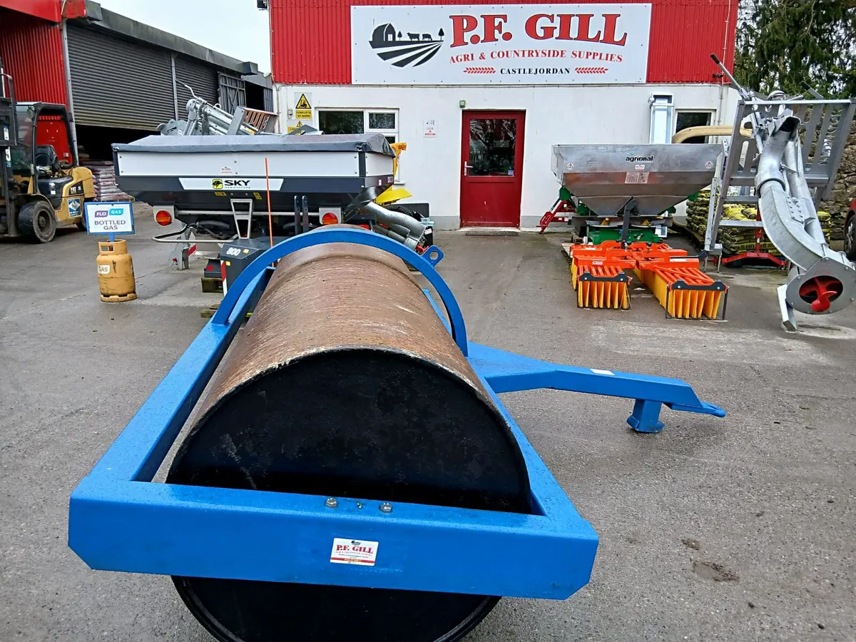 SH FLEMING LANDROLLER - Image 1