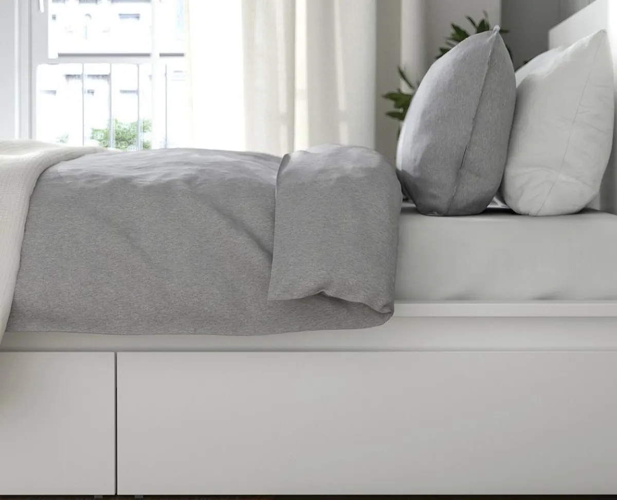 Double bed - Image 3