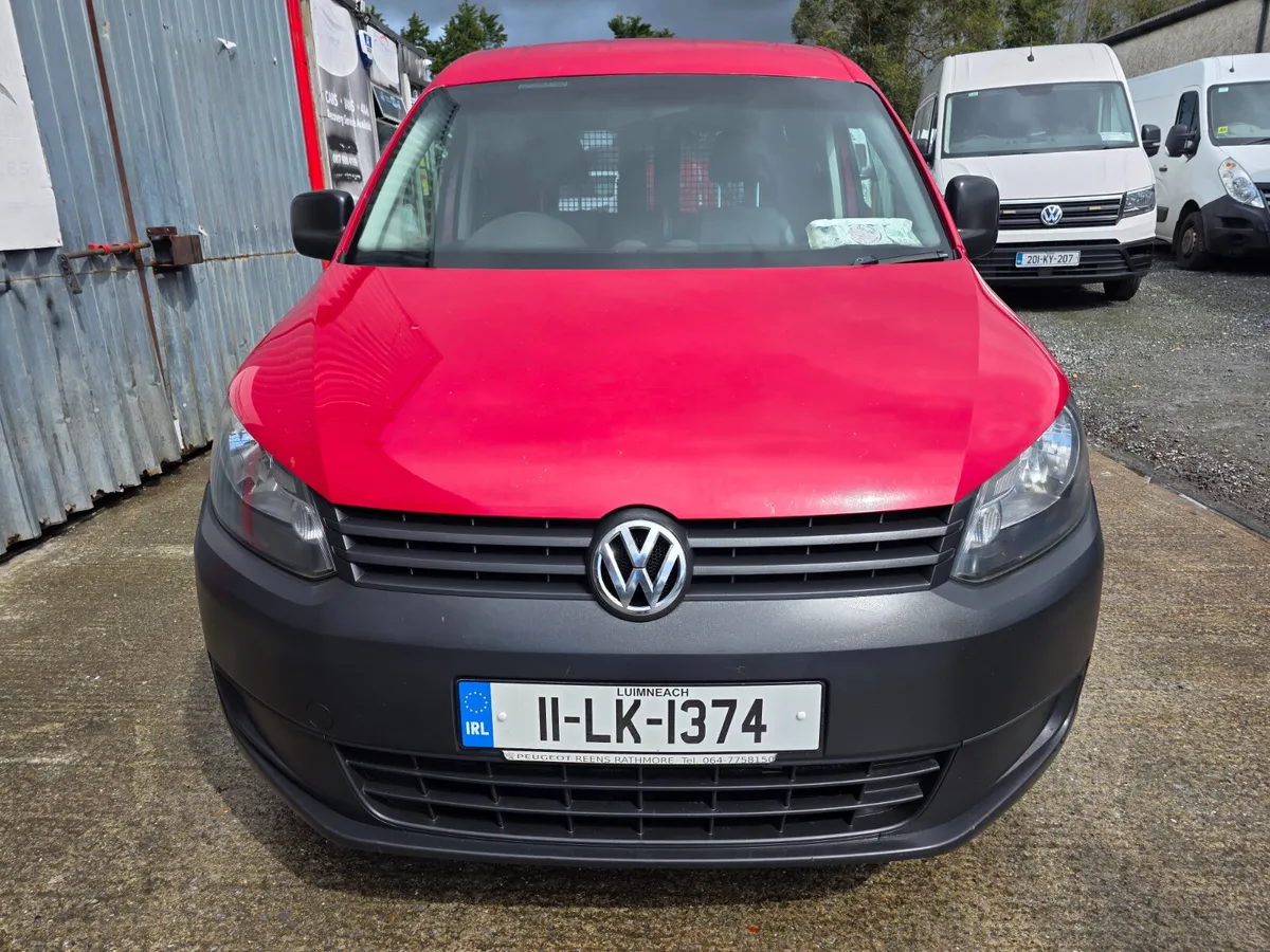 2011 VW Caddy  **DOE 03-27 TAX 05-26** - Image 2