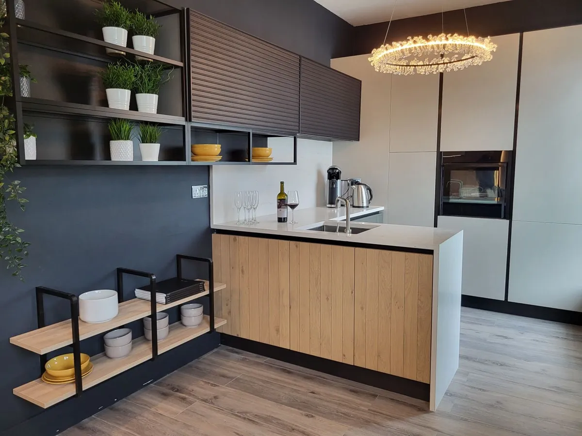 Kitchen ex-display - Image 4