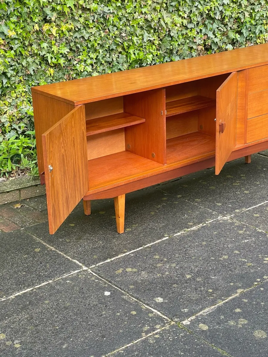 Mid century sideboard - Image 3