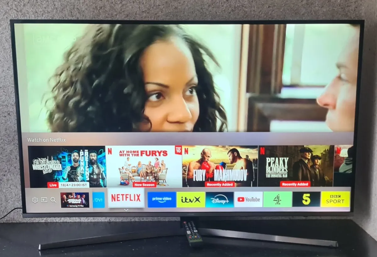 Samsung 49" 4K Smart TV | Ultra HD - Image 4